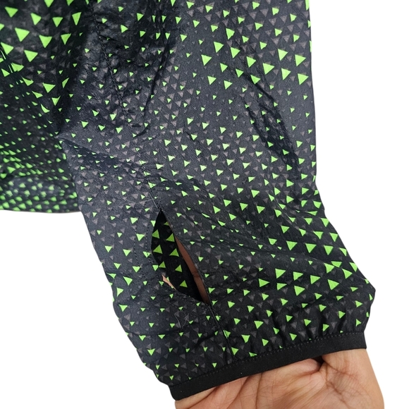 Gymshark Sport Windbreaker Jacket Men's Size Medium Fluo Lime Green Black A2A7I - Picture 3 of 9